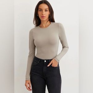 Dynamite Tai sculpt long sleeve crew neck top - S - Vintage khaki